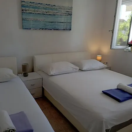Trubi 2 Apartman *